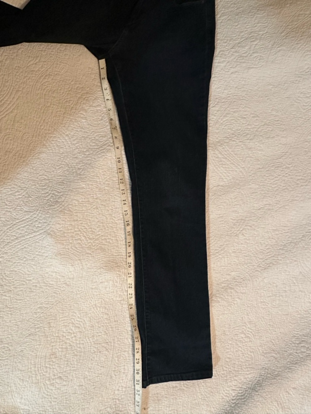 Levi's Women’s 505 Dark Wash Straight Jeans 6 - Picture 8 of 10